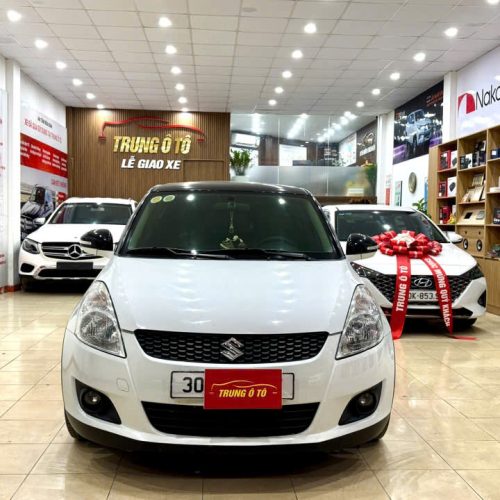 Suzuki Swift - 2016 Động Cơ 1.4 AT Chính Chủ