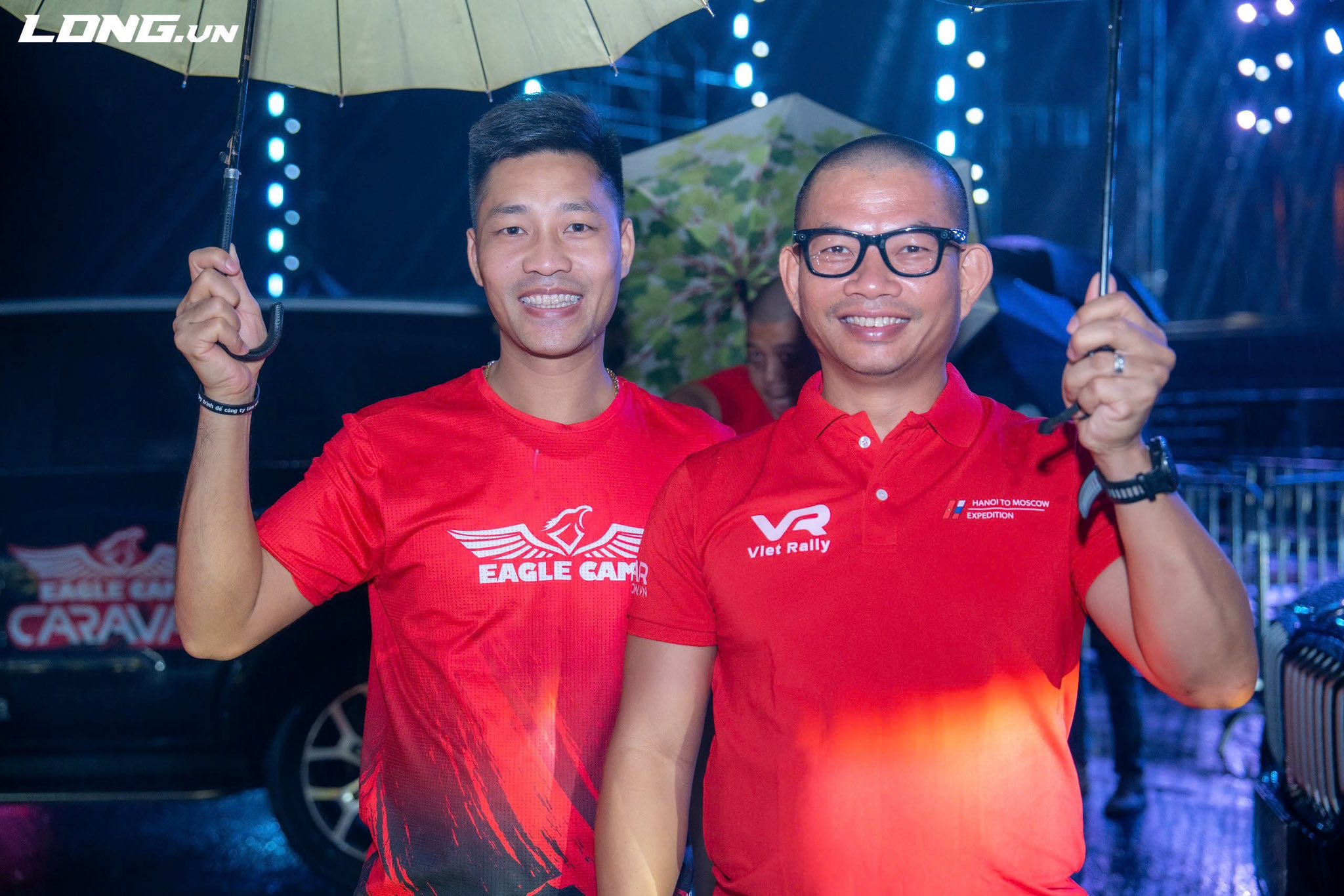 Pham thành long và trương văn trung